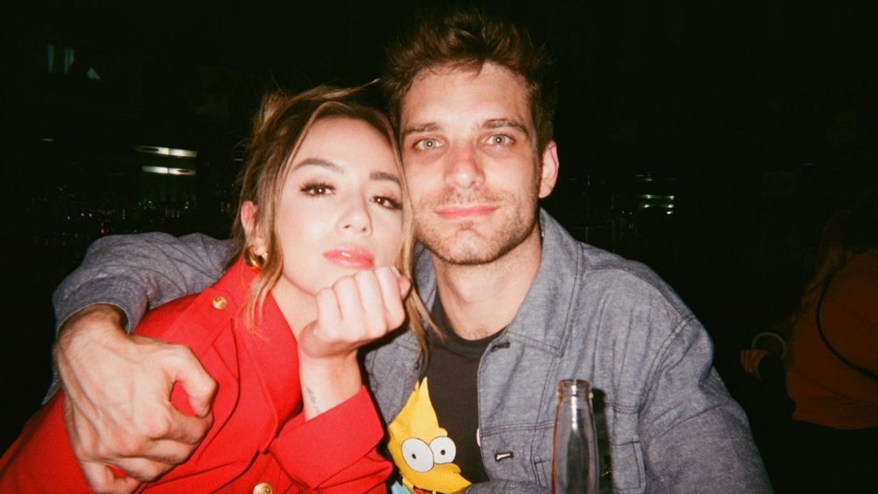 jeff ward girlfriend 2021 / Chloe bennet boyfriend 2021