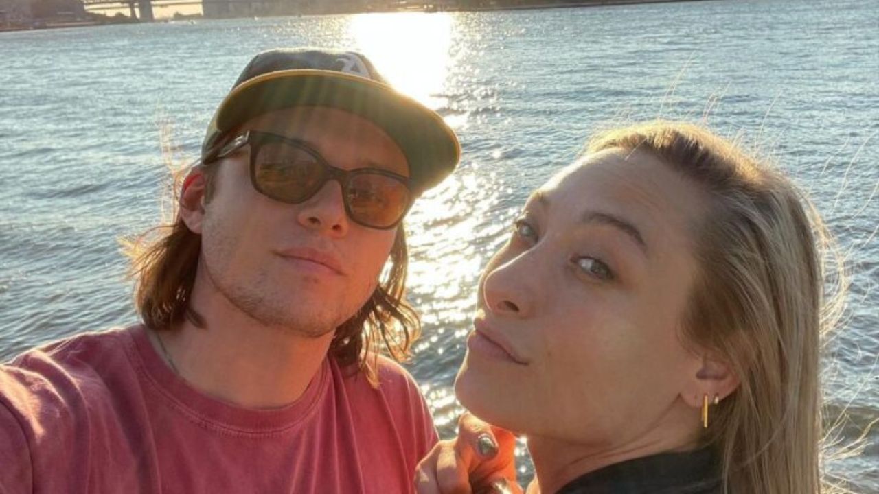 samantha urbani boyfriend nick robinson 2021